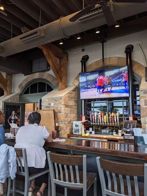 Walk-On's Sports Bistreaux - Shreveport Restaurant