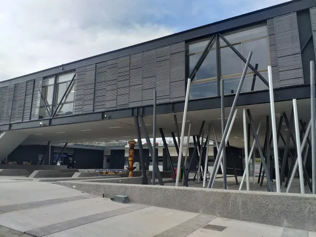 Centro Cultural El Tranque