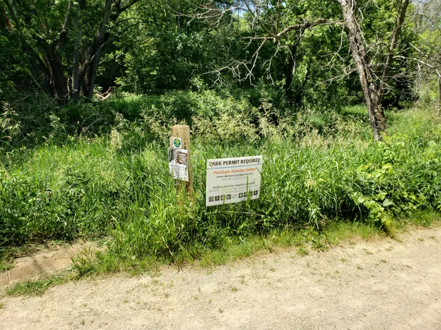 CamRock Walking Trailhead