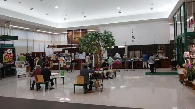 Okashidokorohanaoka Karuizawaten