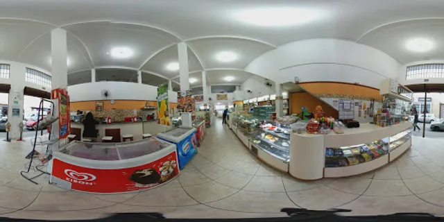 Padaria e Confeitaria A Caprichosa - Loja 1