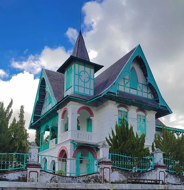 Villa Yuliana (Museum)