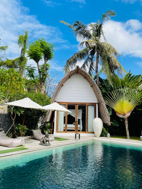 Budha Beach Villa - Luxury Private Villas in Seminyak