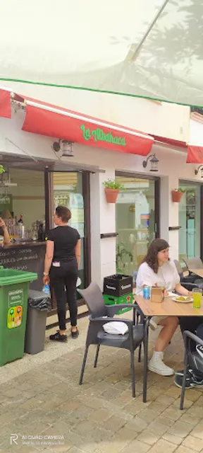 La Albahaca bar