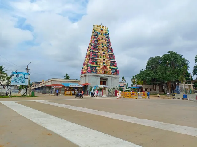 Sri Yediyuru Siddhalingeshwara Swami Temple