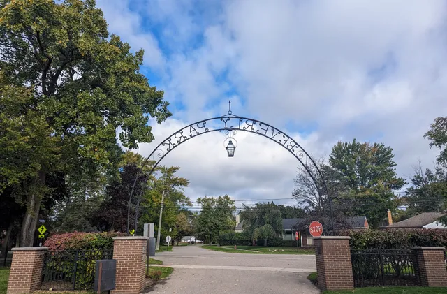 Beverly Hills Village Park