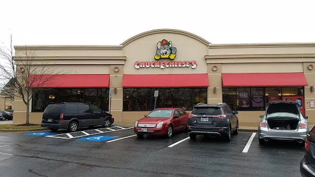 Chuck E. Cheese