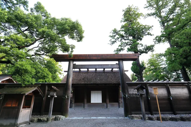 Toyouke Daijingu (Ise Jingu Geku, Outer Sanctuary)