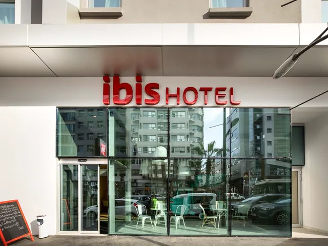 ibis Casablanca Abdelmoumen
