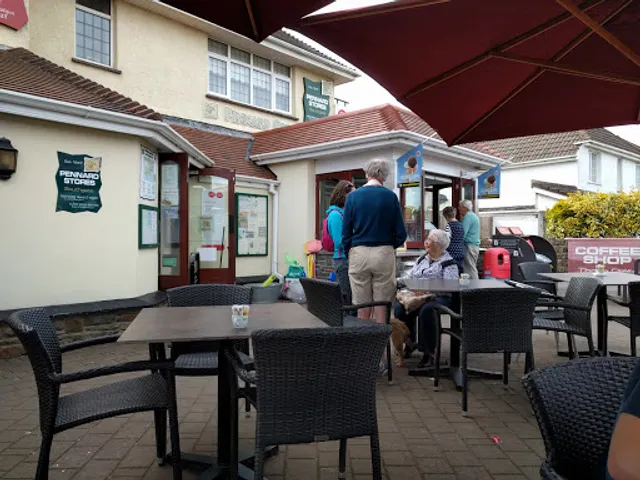 Three Cliffs Coffee Shop