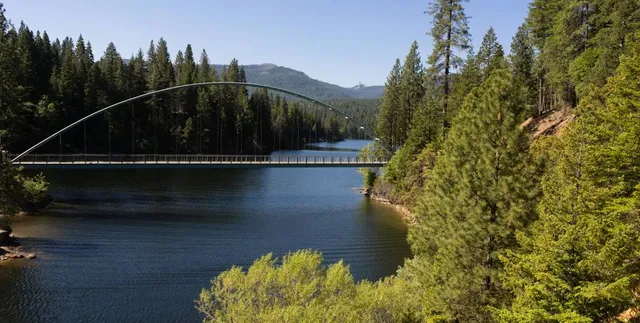 Lake Siskiyou