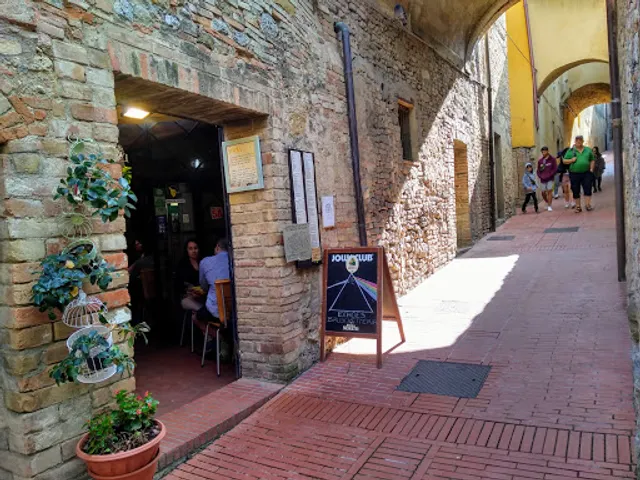 Echoes Bruschetteria