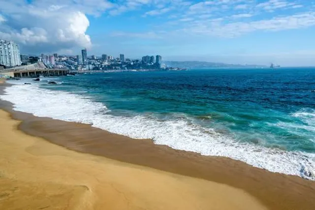Playa De Valparaiso
