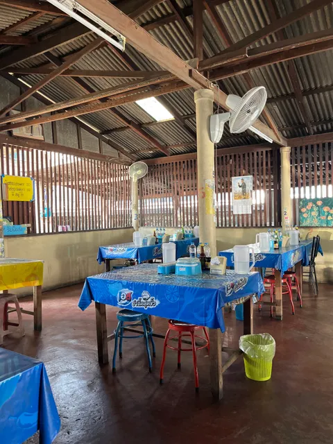 Old Lamphun Khao Soi