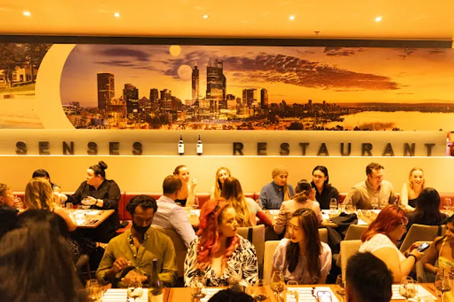 Sen5es Restaurant and Wine Bar