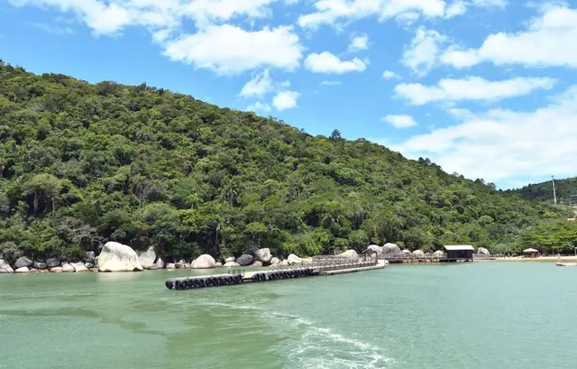 Praia das Laranjeiras