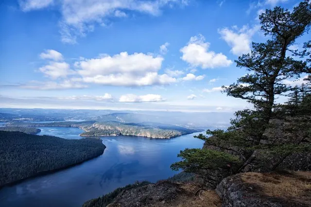 Mount Maxwell Provincial Park