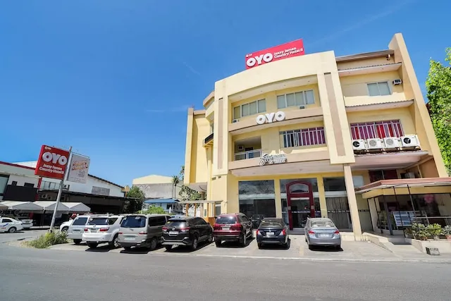 OYO 133 Jazzy James Country Hotel 2