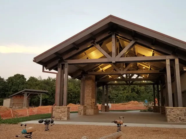 Dumont Hill At Dugas Community Park