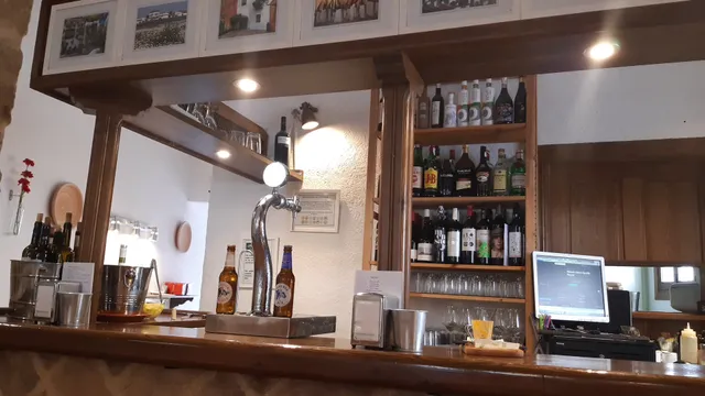 Canela en Rama Baeza