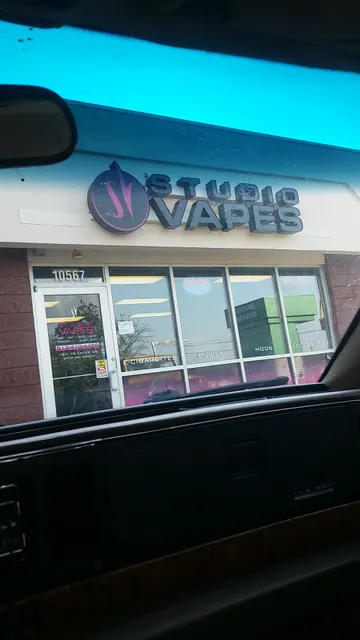 Studio Vapes, Harrison