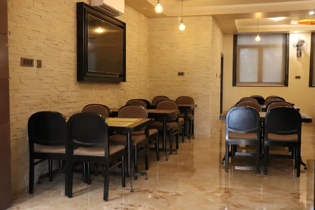 Sanjay Omelette - Egg Dee