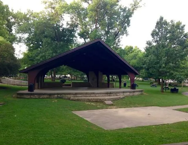 Nisbet Park & Amphitheater