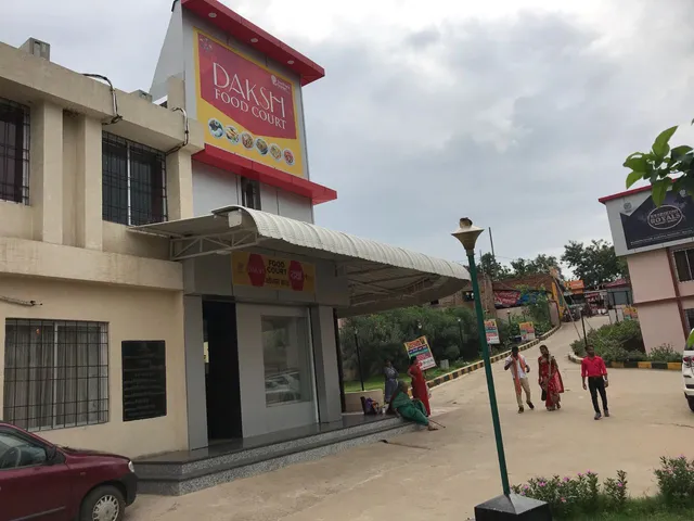DAKSH FOOD COURT AND FAST FOOD