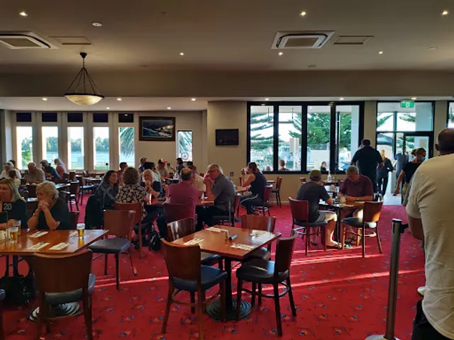 Lakes Entrance Central Bistro