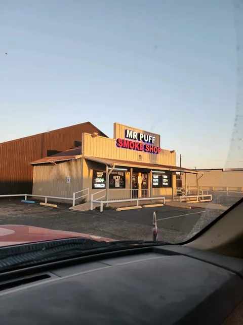 MR PUFF SMOKE AND VAPE SHOP - DISPENSARY THC A, VAPE, CBD | Delta | Kratom | | Hookah | 7-HYDROXY