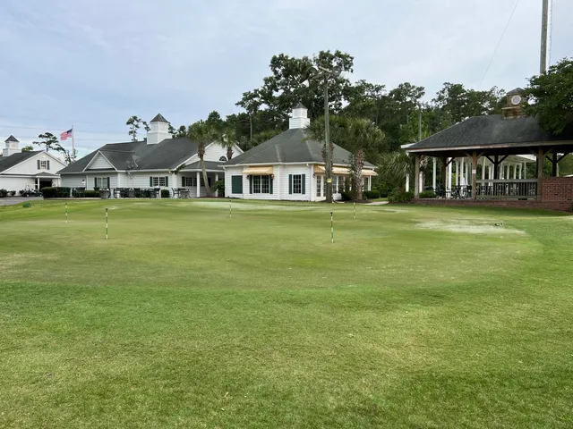 Tupelo Bay Golf Center