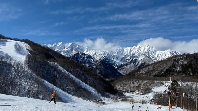 Hakuba Valley Kashimayari Ski Resort