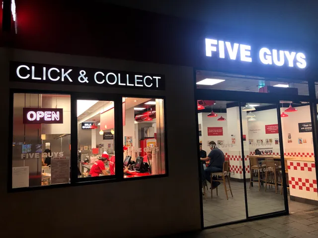 Five Guys Burgers and Fries Alicante Rambla