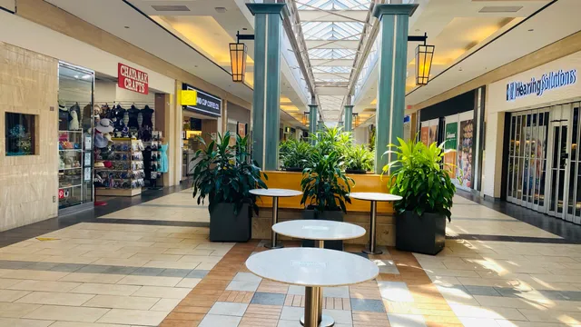 Carlingwood Shopping Centre