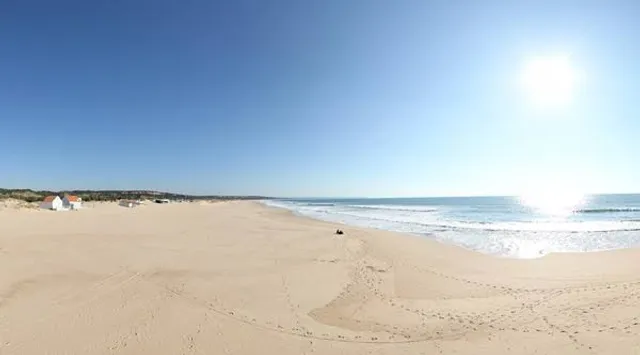 Praia da Cornélia