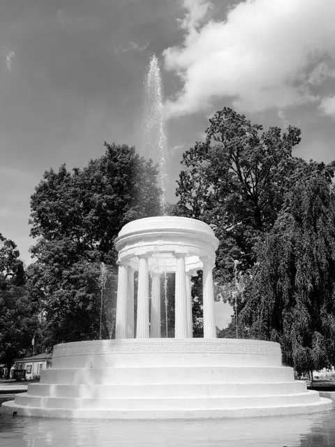 Brooks Memorial Fountain
