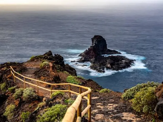 Roque de Santo Domingo (View-point)