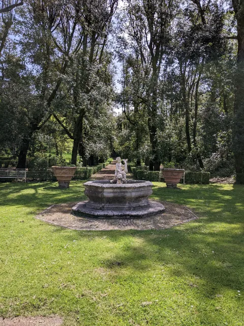 Villa Taverna Parisi