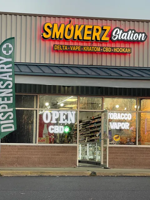 Smokerz Station - premium smoke shop (Streetsboro)