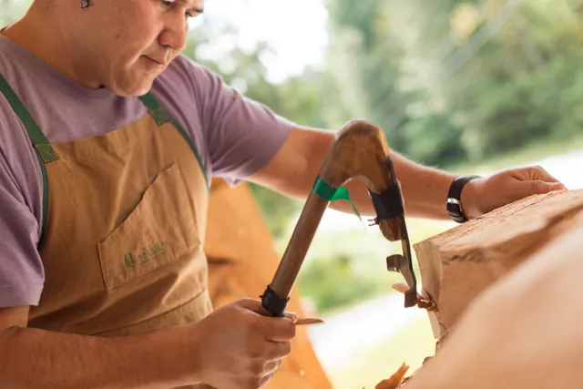 Ahtsik Native Art Gallery & Gordon Dick Studio