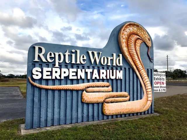 Reptile World Serpentarium