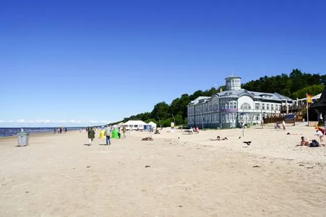 Bronze statue "The Turtle"