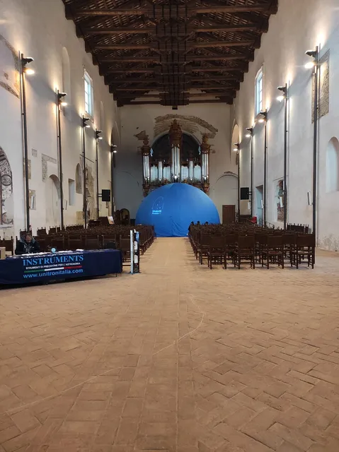 Planetario itinerante "Stargate Planetarium 4K"