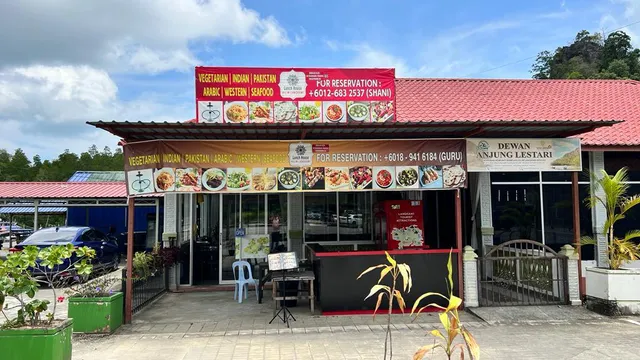 Tandoori house kilim