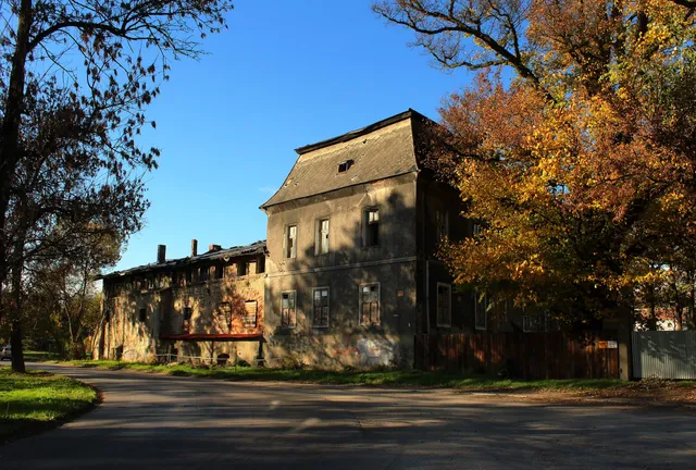 Pałac w Zbrosławicach