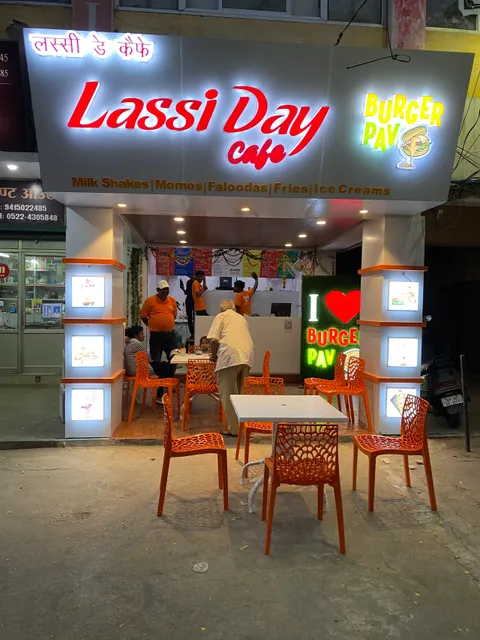Lassi Day Cafe & BurgerPav
