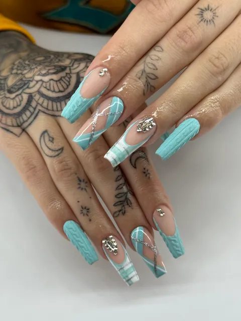 GLAMOUR NAILS