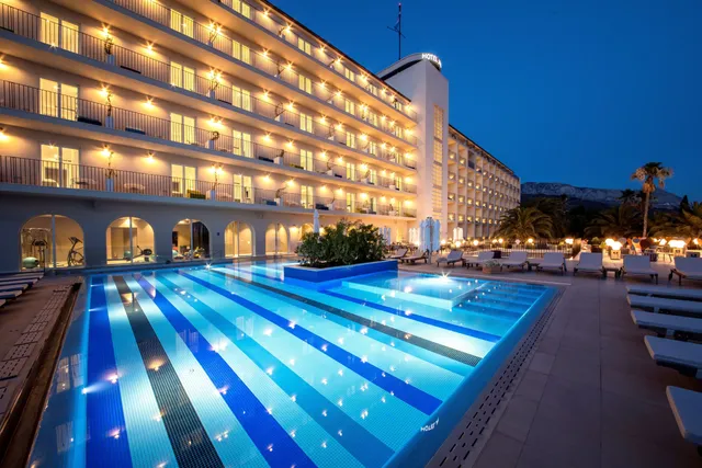 Bluesun Hotel Jadran