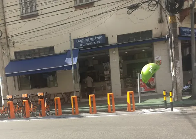 Lanches Milênio
