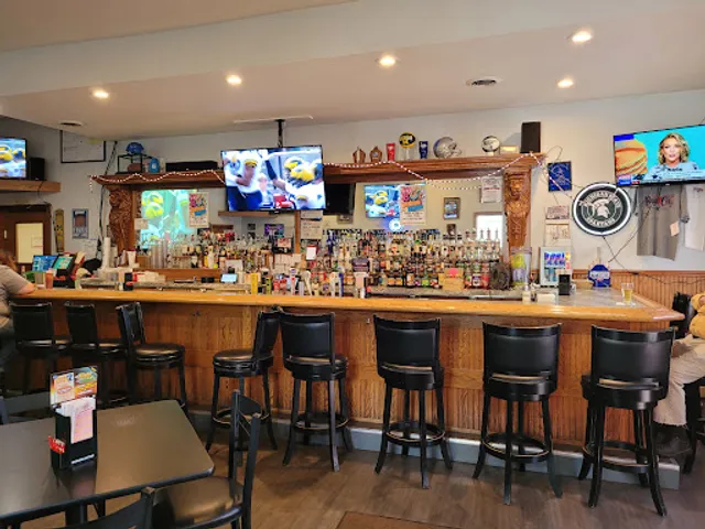 Bay City Bill's Bar & Grill